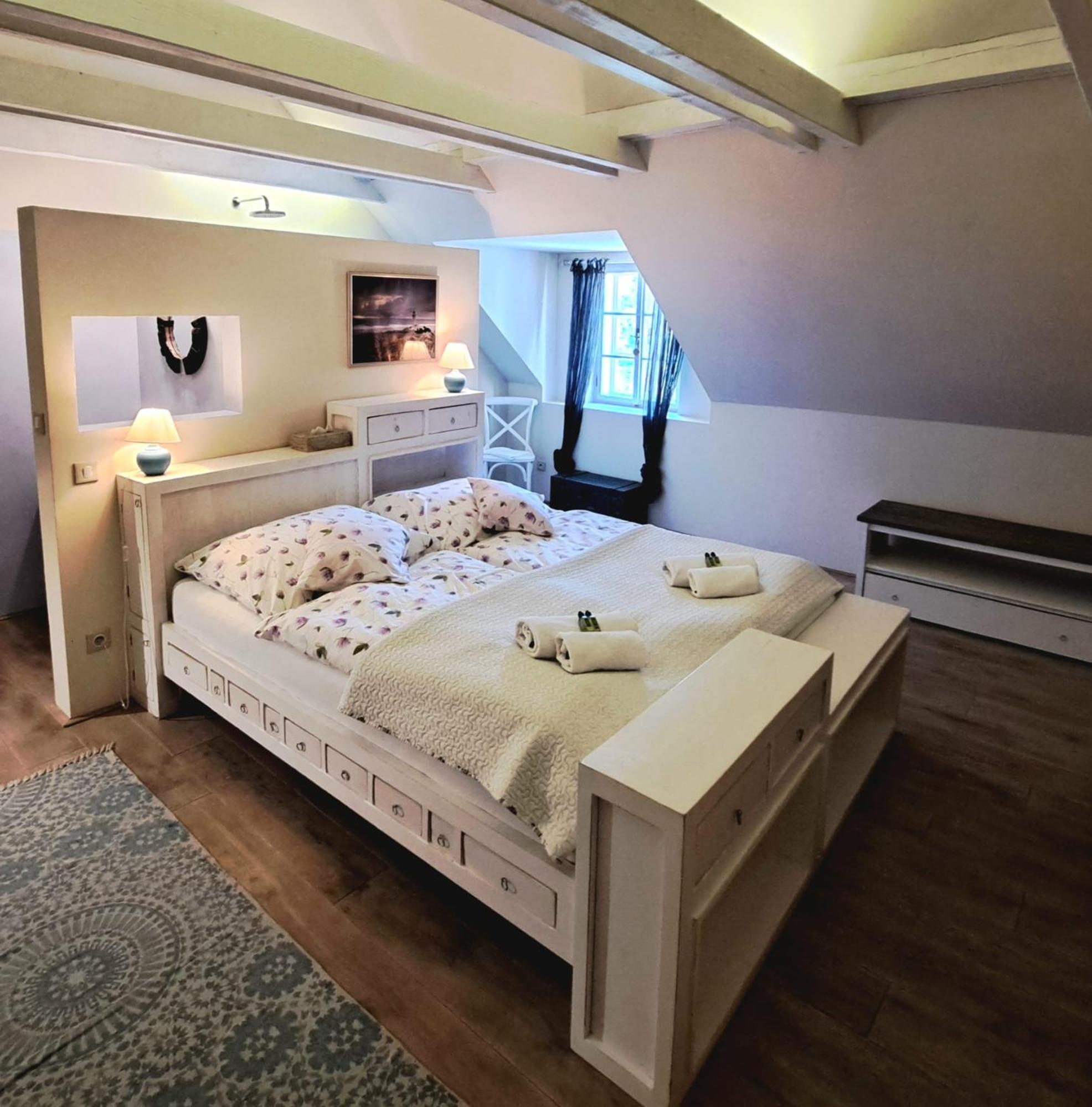 Matejovec38 Bed & Breakfast Slavonice Exterior photo