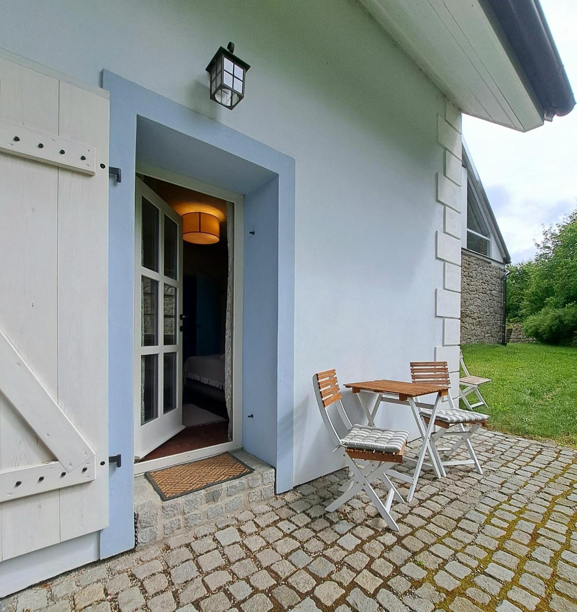 Matejovec38 Bed & Breakfast Slavonice Room photo