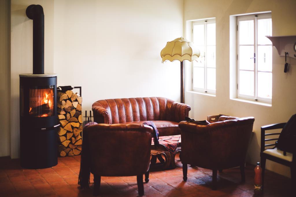 Matejovec38 Bed & Breakfast Slavonice Room photo